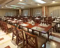 Durrat Al Eiman Hotel thumbnail